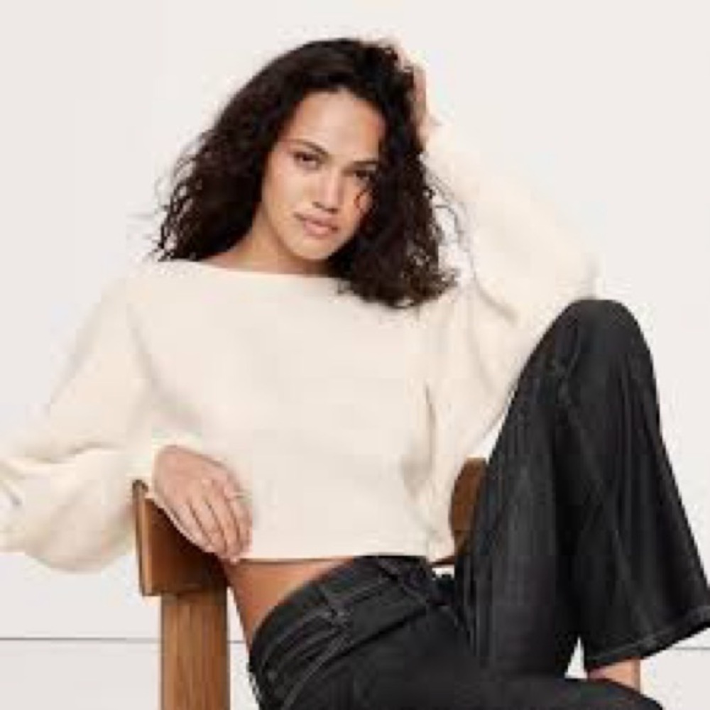 Banana Republic Mid-Weight Boatneck Cashmere Cropped Sweater WINTER WHITE size M